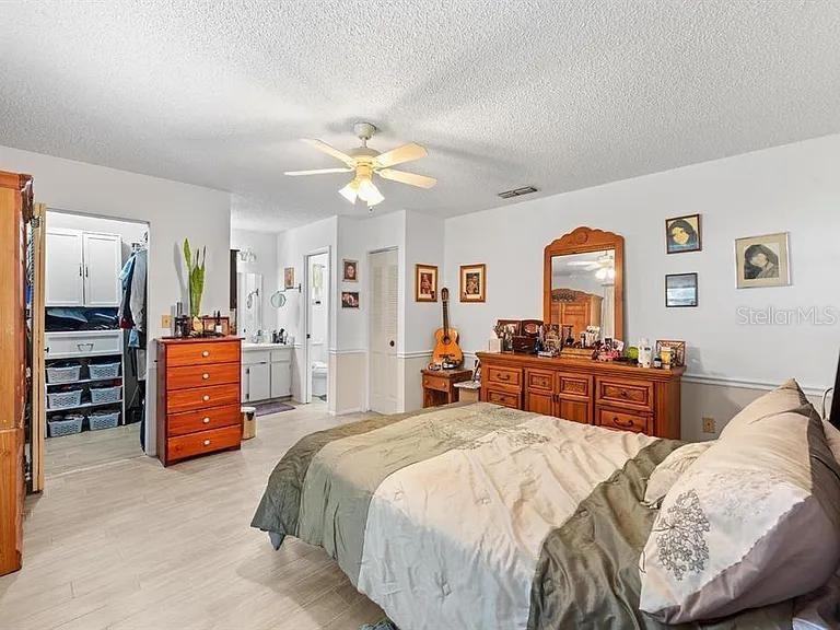 11404 STANSBERRY DR — photo 11