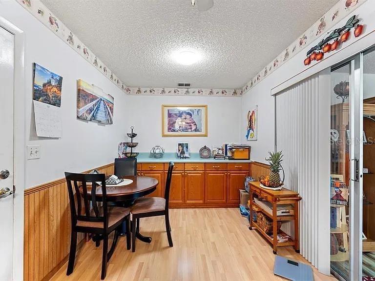 11404 STANSBERRY DR — photo 9