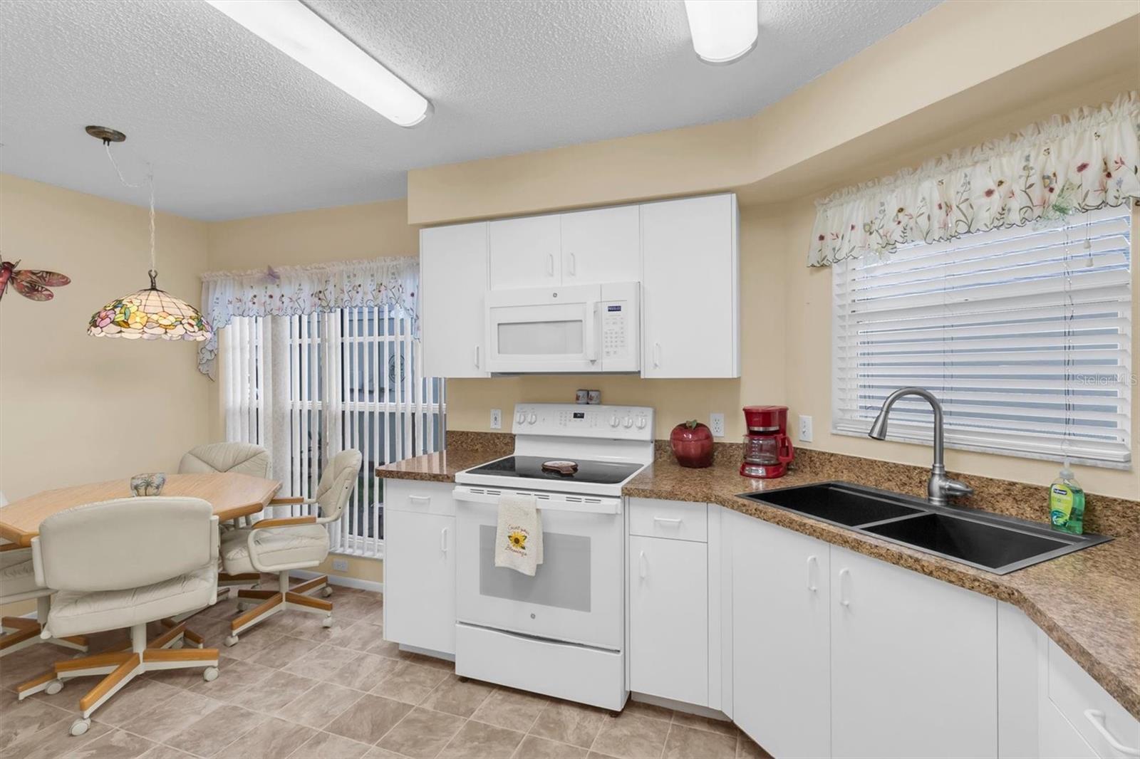 4911 CATHEDRAL CT — photo 8