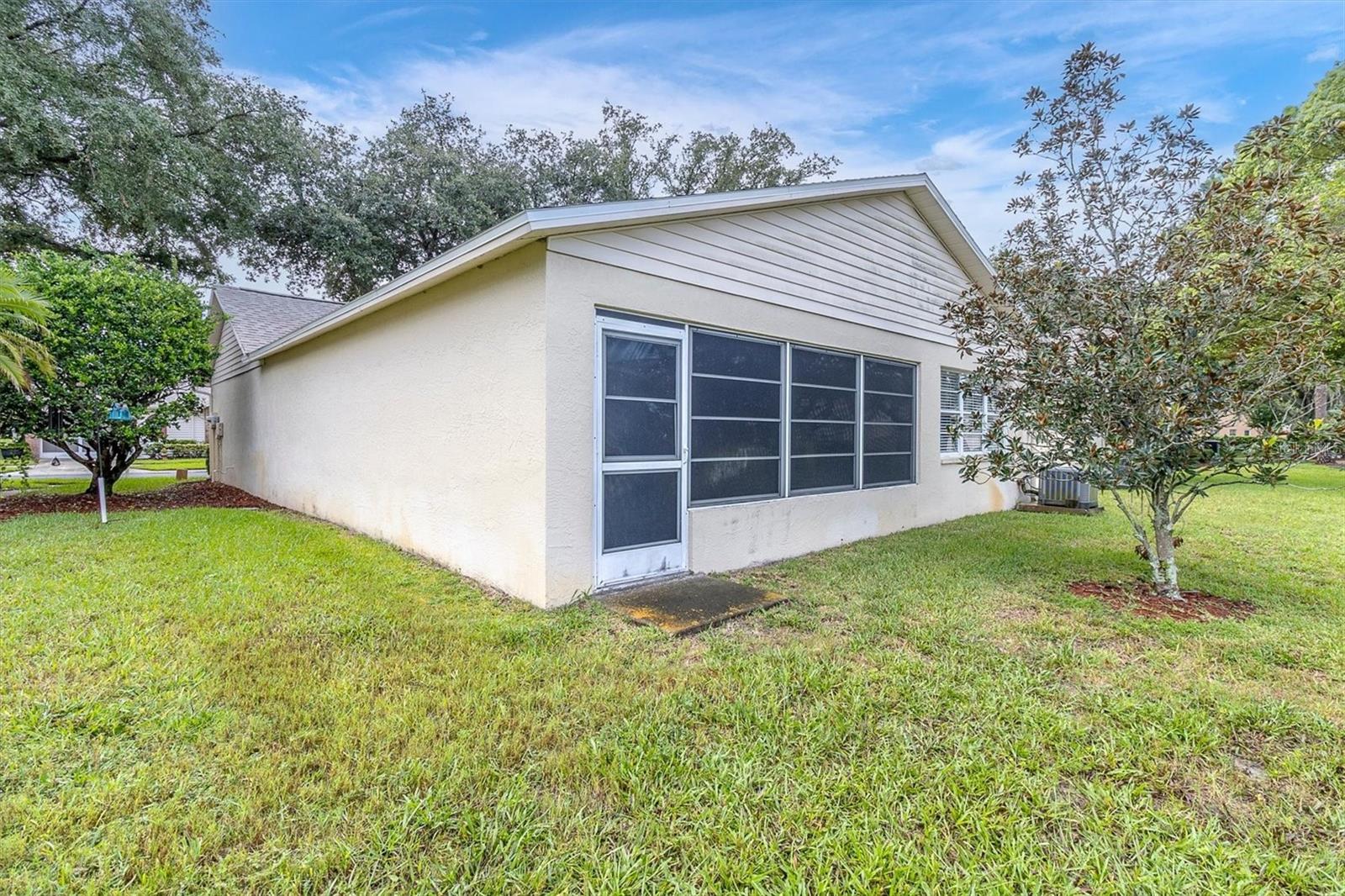 4911 CATHEDRAL CT — photo 25
