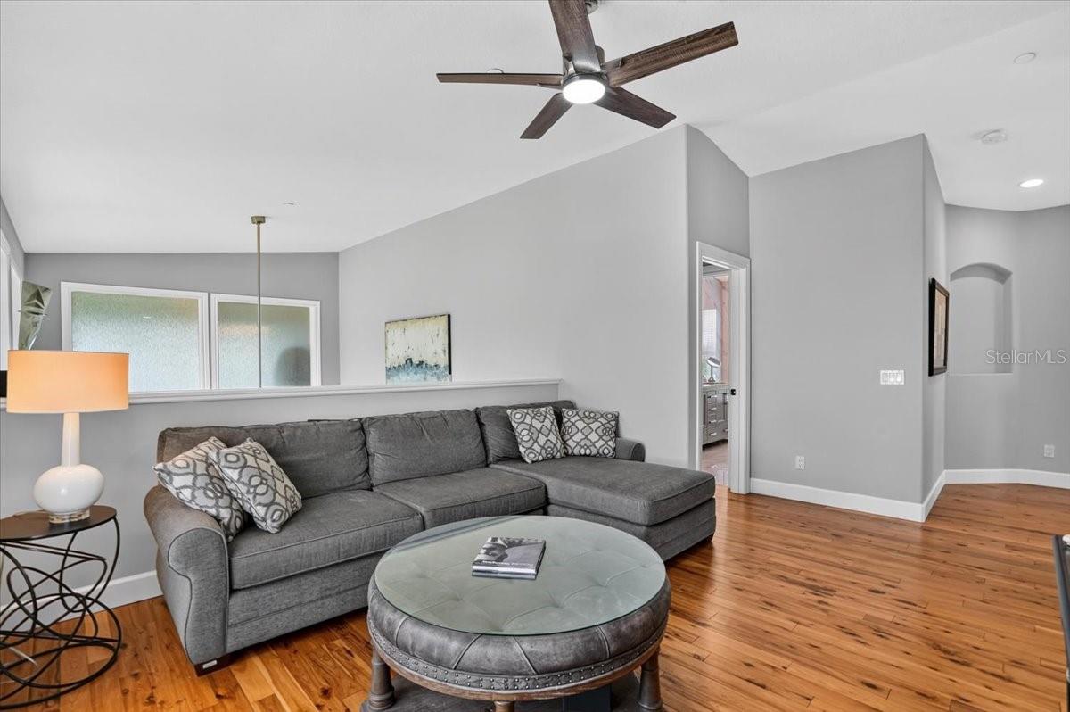 6330 LAGUNA DR — photo 44