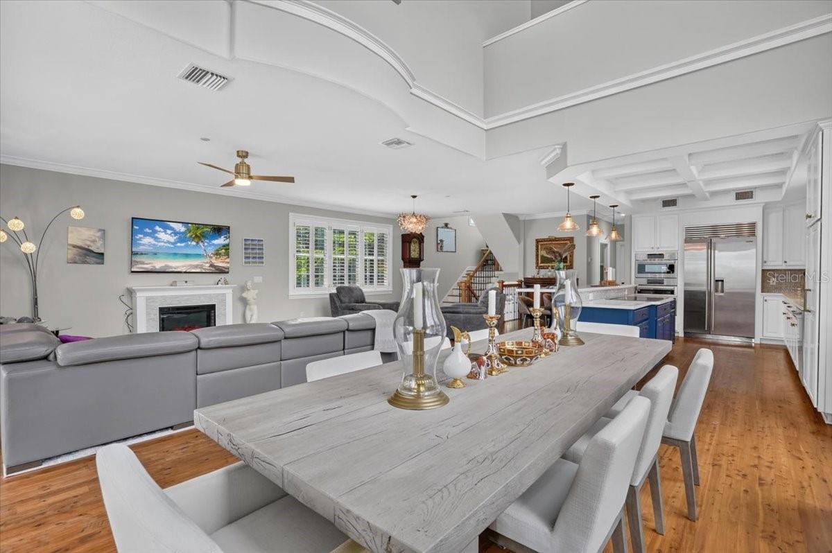 6330 LAGUNA DR — photo 30