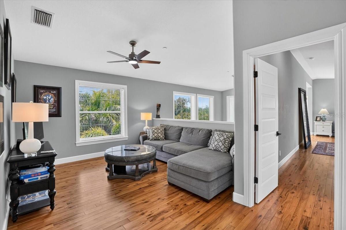 6330 LAGUNA DR — photo 43