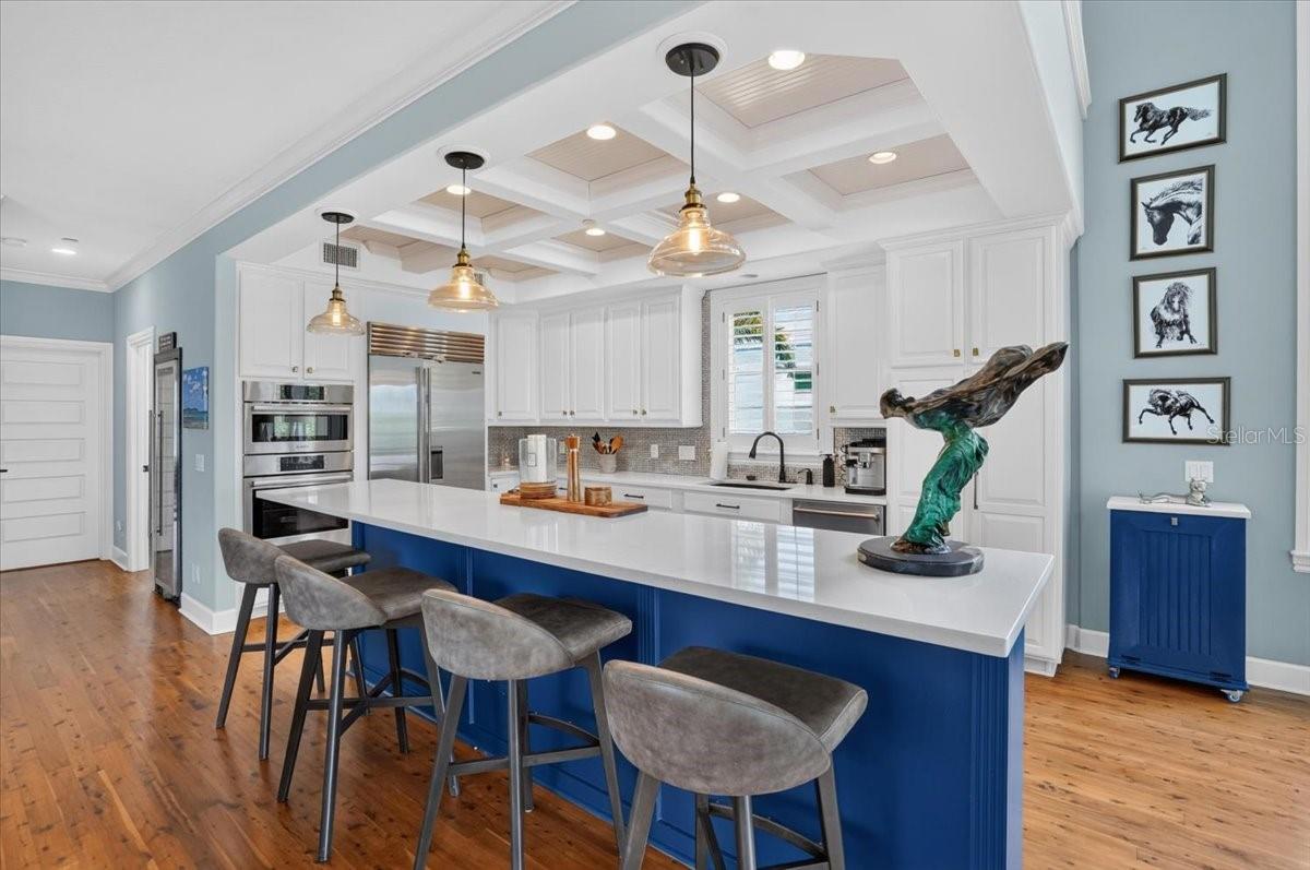 6330 LAGUNA DR — photo 25