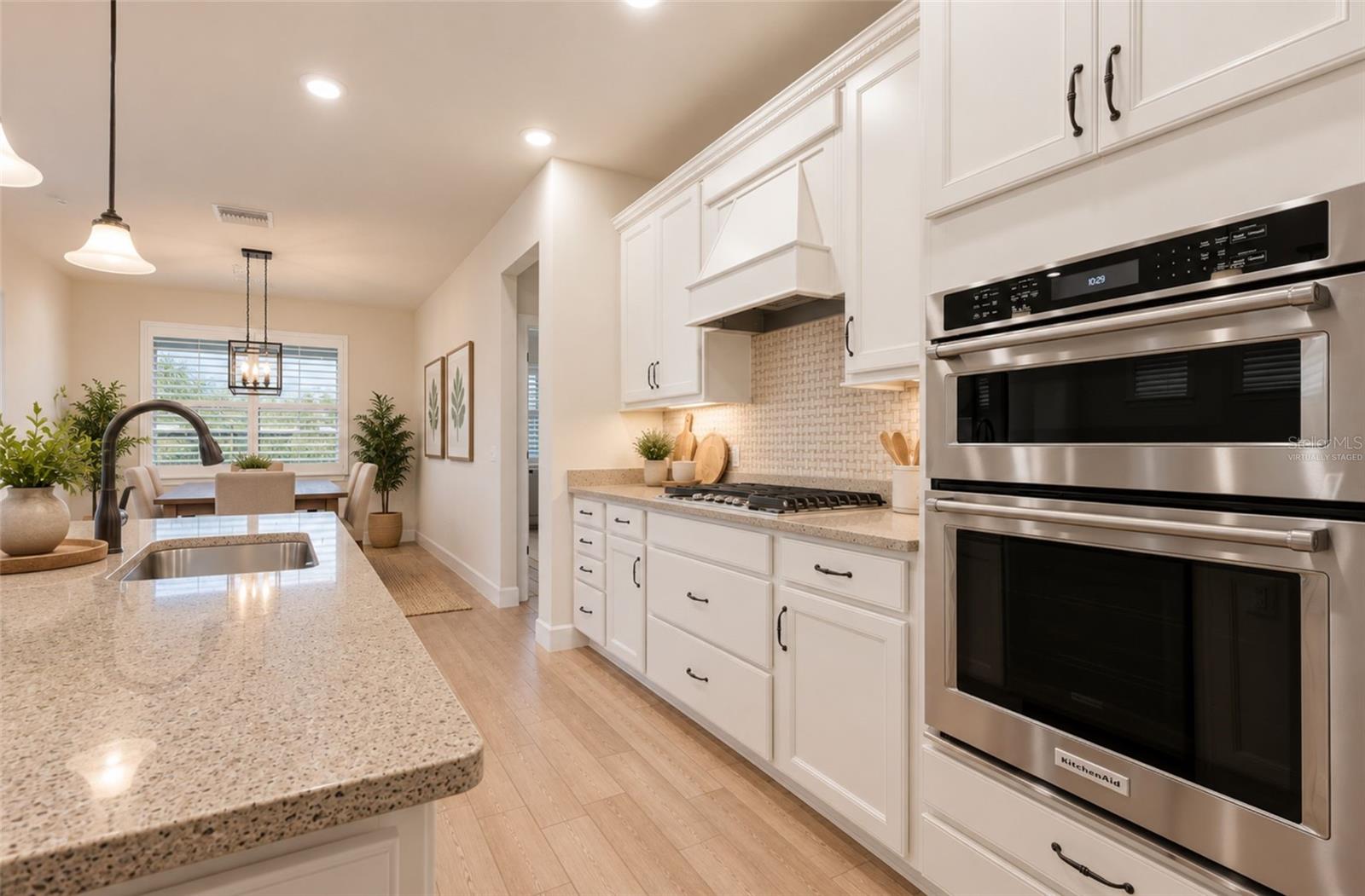 16714 ELLSWORTH AVE — photo 17