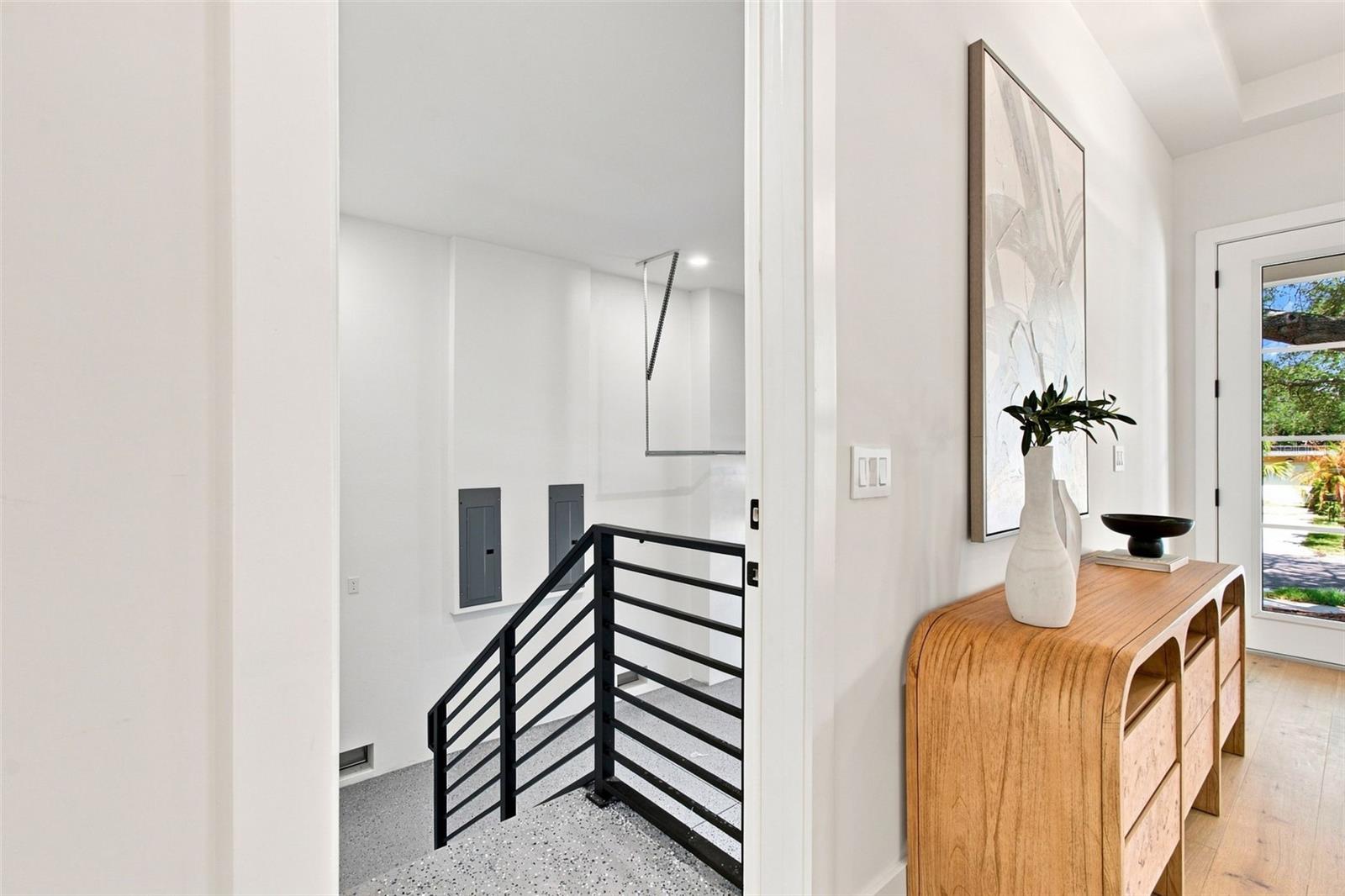 3609 S GARDENIA AVE — photo 13