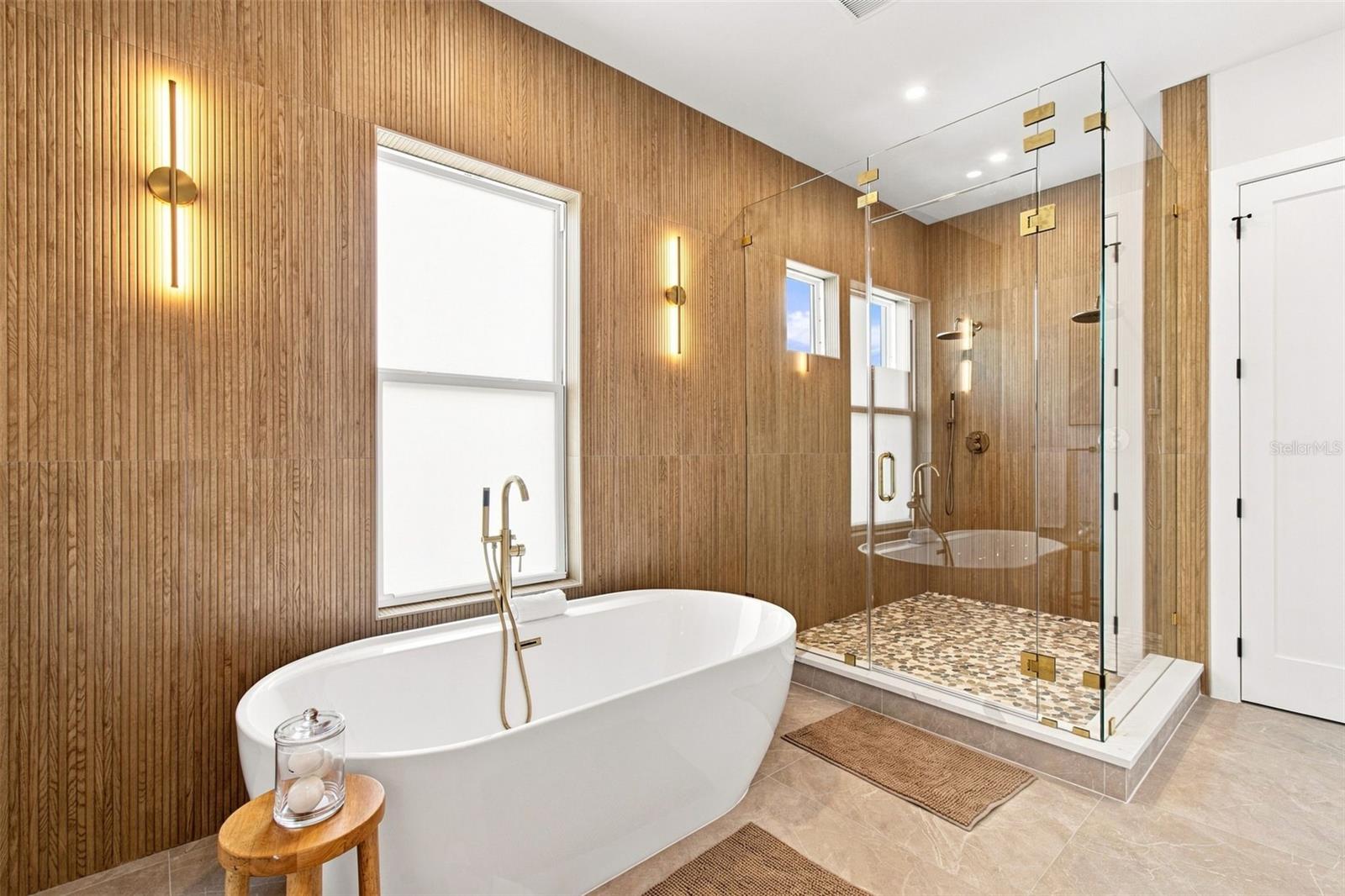 3609 S GARDENIA AVE — photo 67