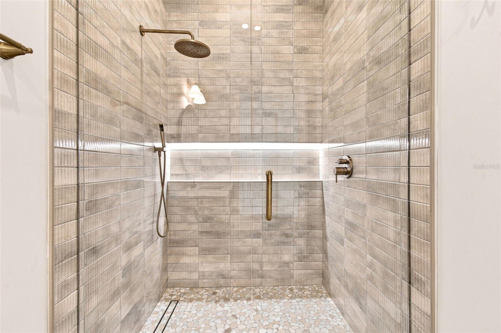 3609 S GARDENIA AVE — photo 54
