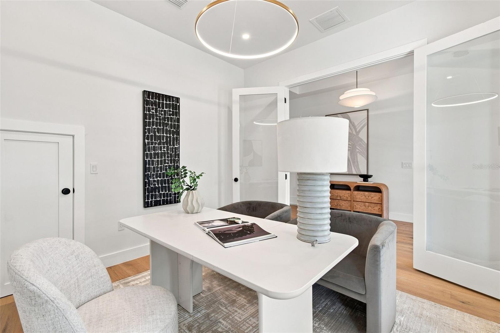 3609 S GARDENIA AVE — photo 7