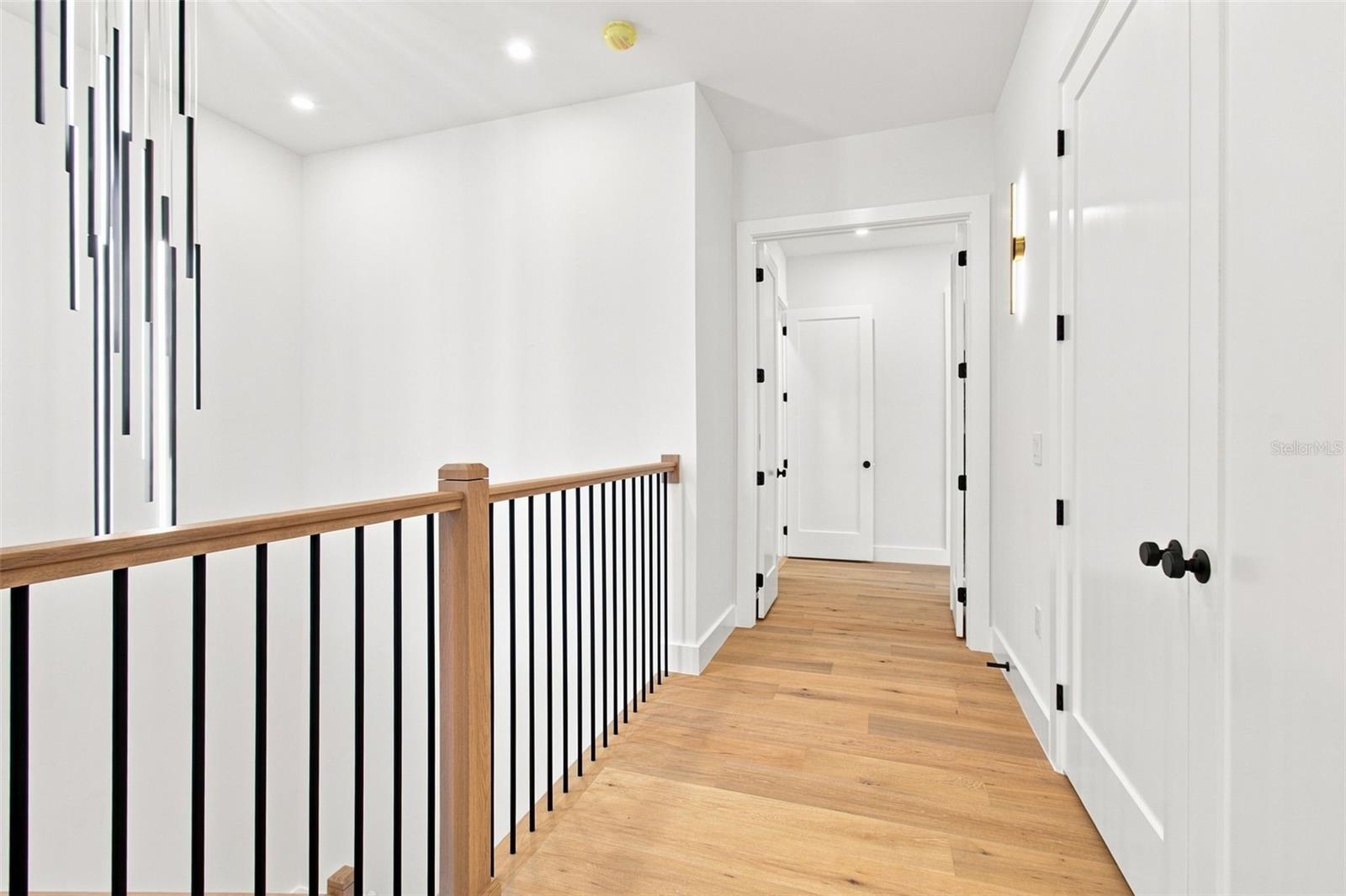 3609 S GARDENIA AVE — photo 57