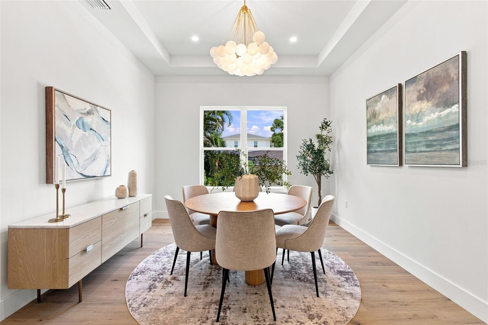 3609 S GARDENIA AVE — photo 14