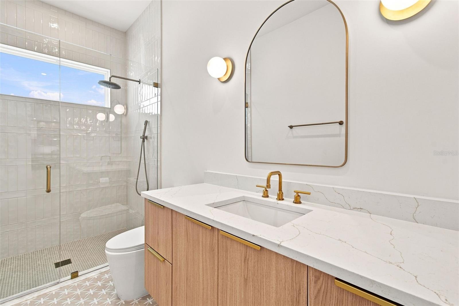 3609 S GARDENIA AVE — photo 36