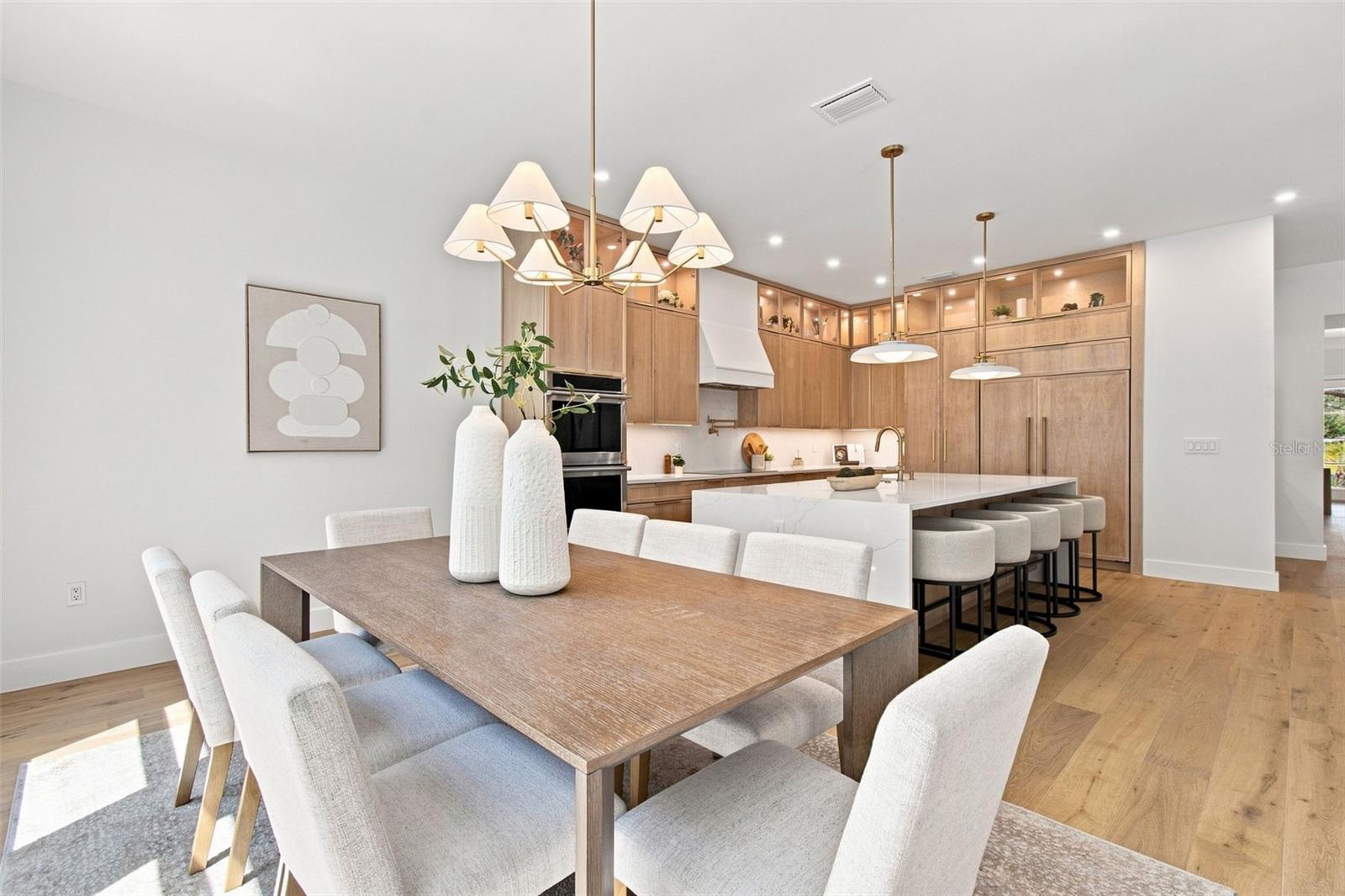 3609 S GARDENIA AVE — photo 28