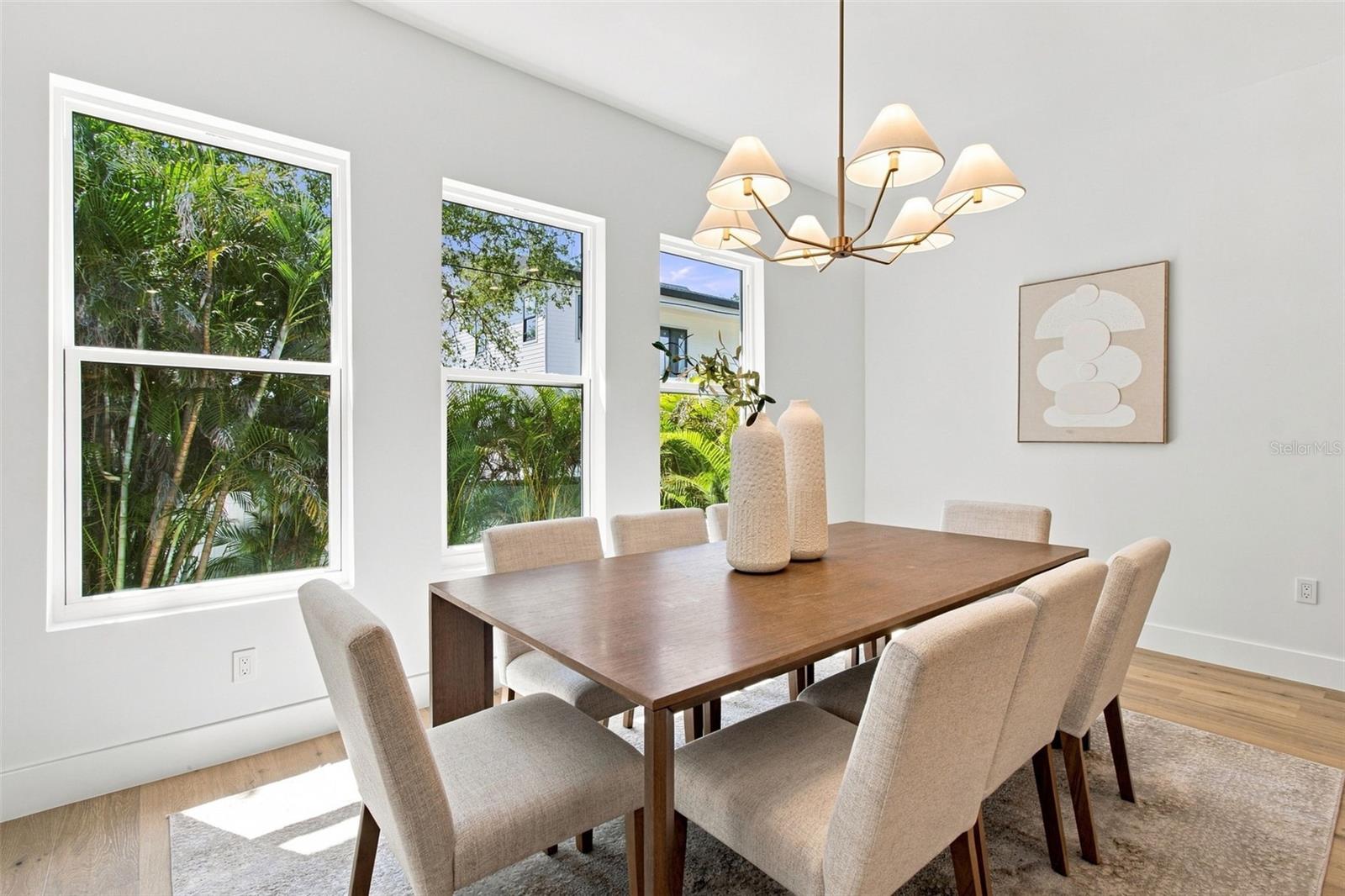 3609 S GARDENIA AVE — photo 27