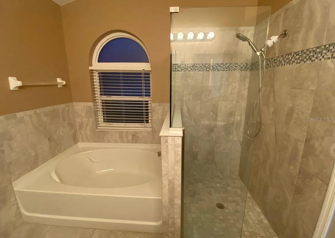 6414 OPEN PASTURE CT — photo 11