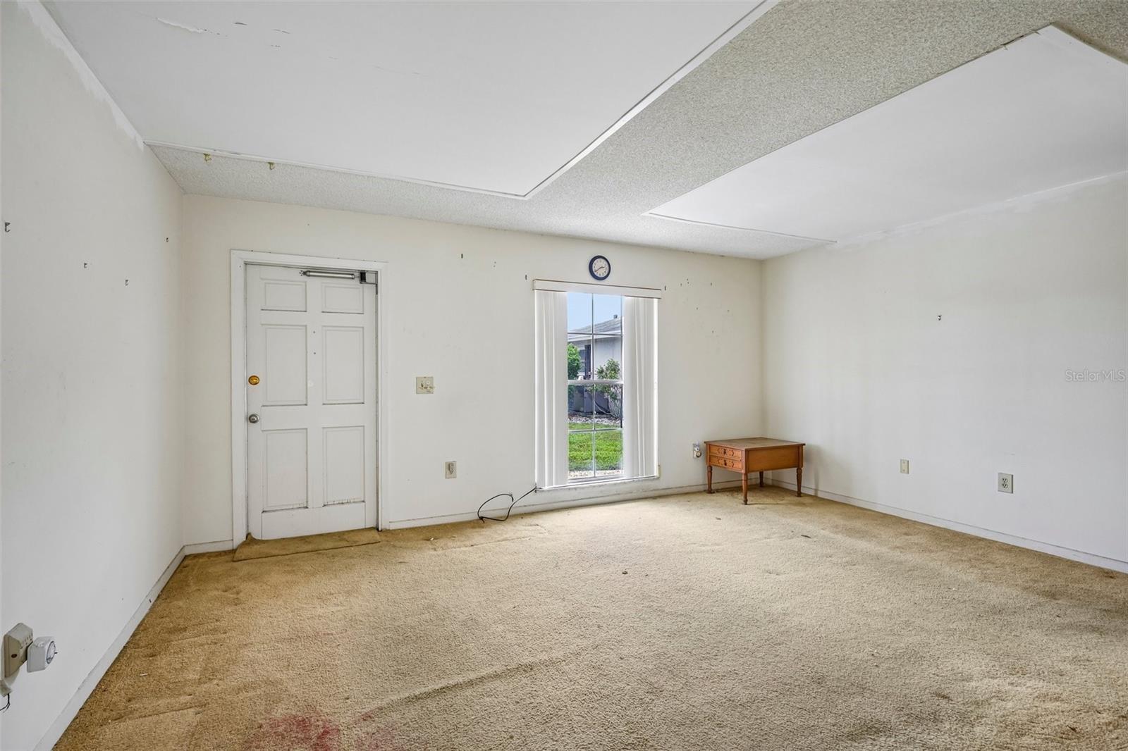 704 RADFORD PL — photo 4