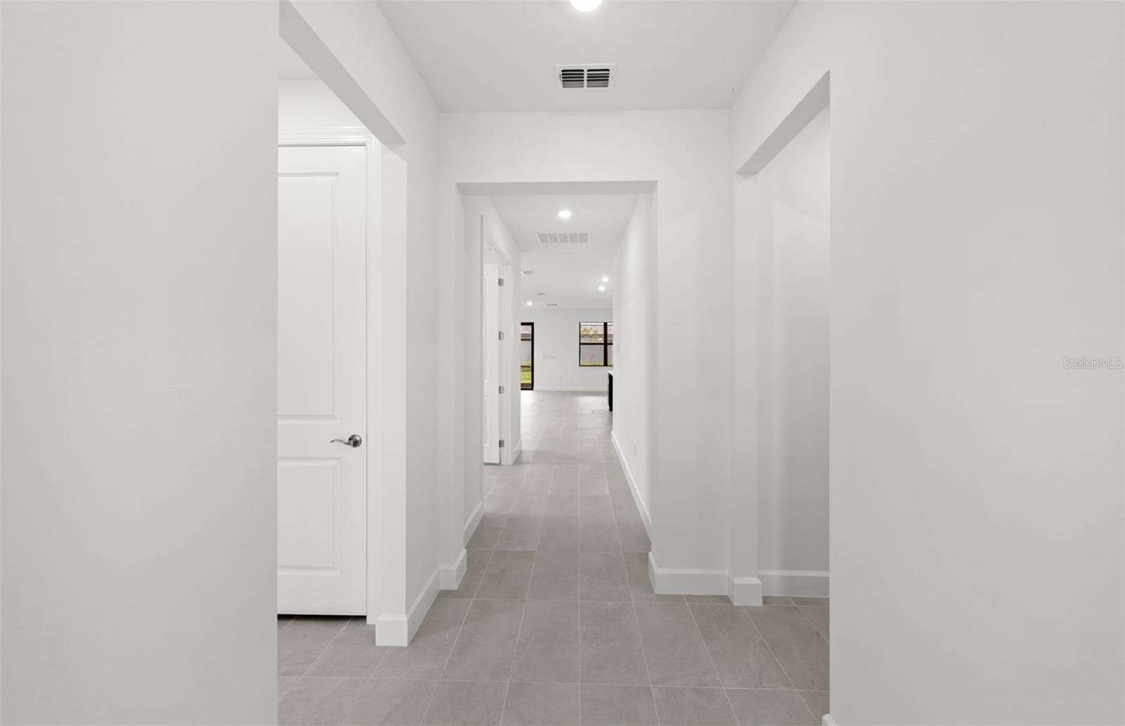 10827 SUN DROP ST — photo 3