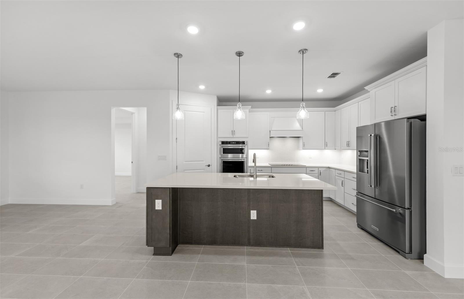 10827 SUN DROP ST — photo 16