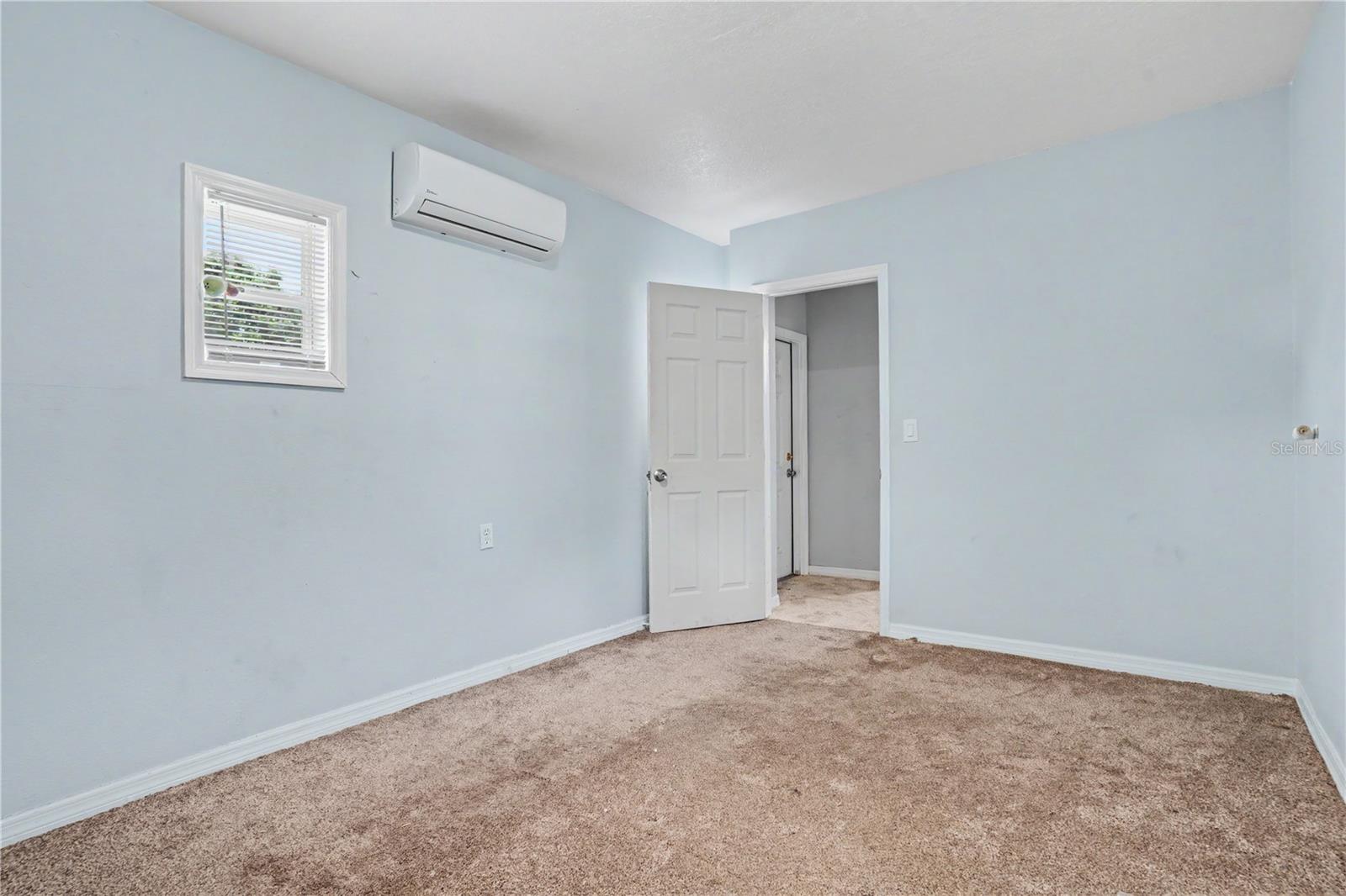 883 SOUTH WIND LN — photo 14