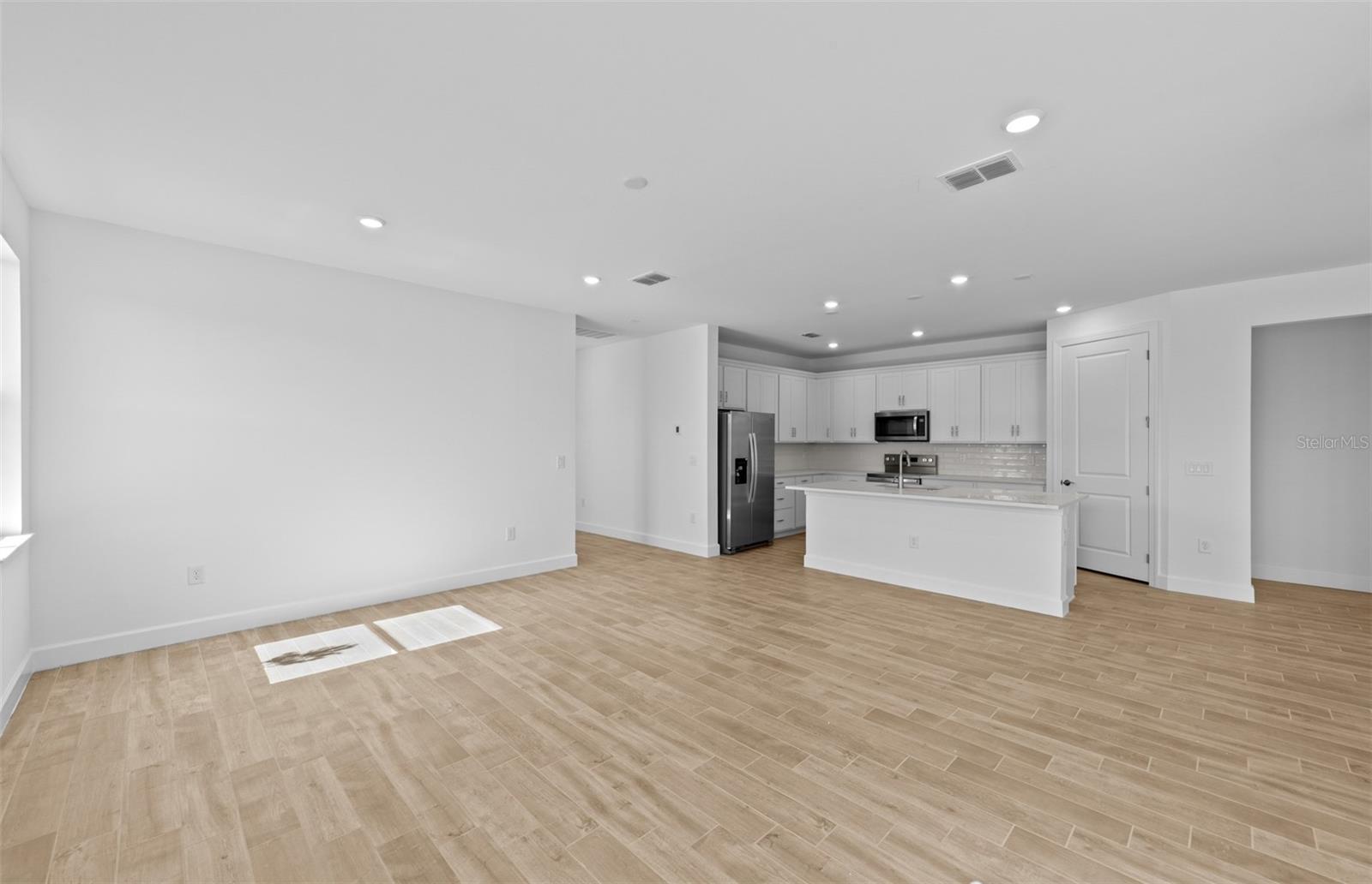 17086 MOONFLOWER DR — photo 8