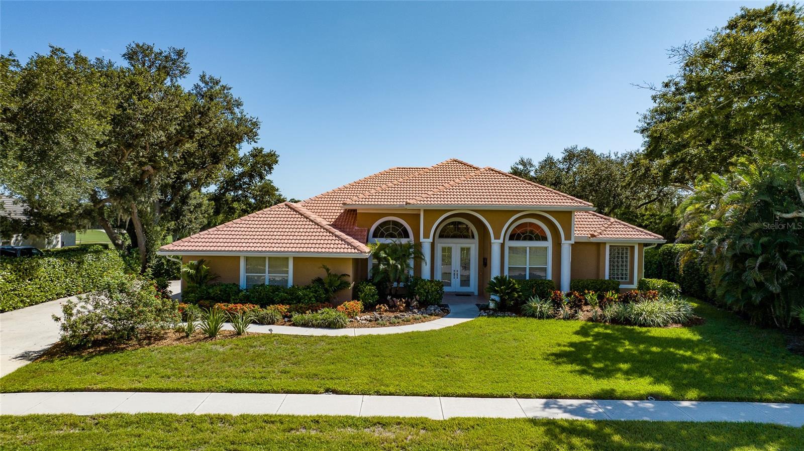 8437 EAGLE PRESERVE WAY — photo 3
