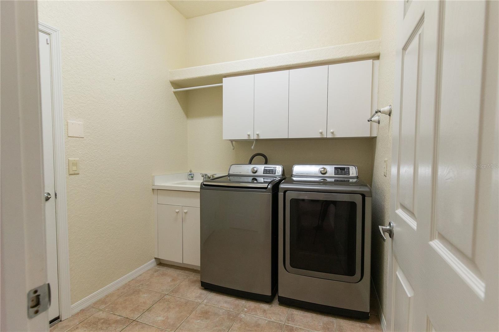 8437 EAGLE PRESERVE WAY — photo 45