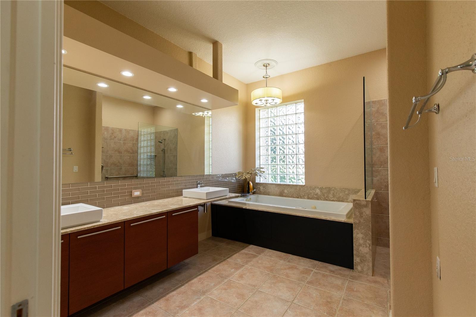 8437 EAGLE PRESERVE WAY — photo 36