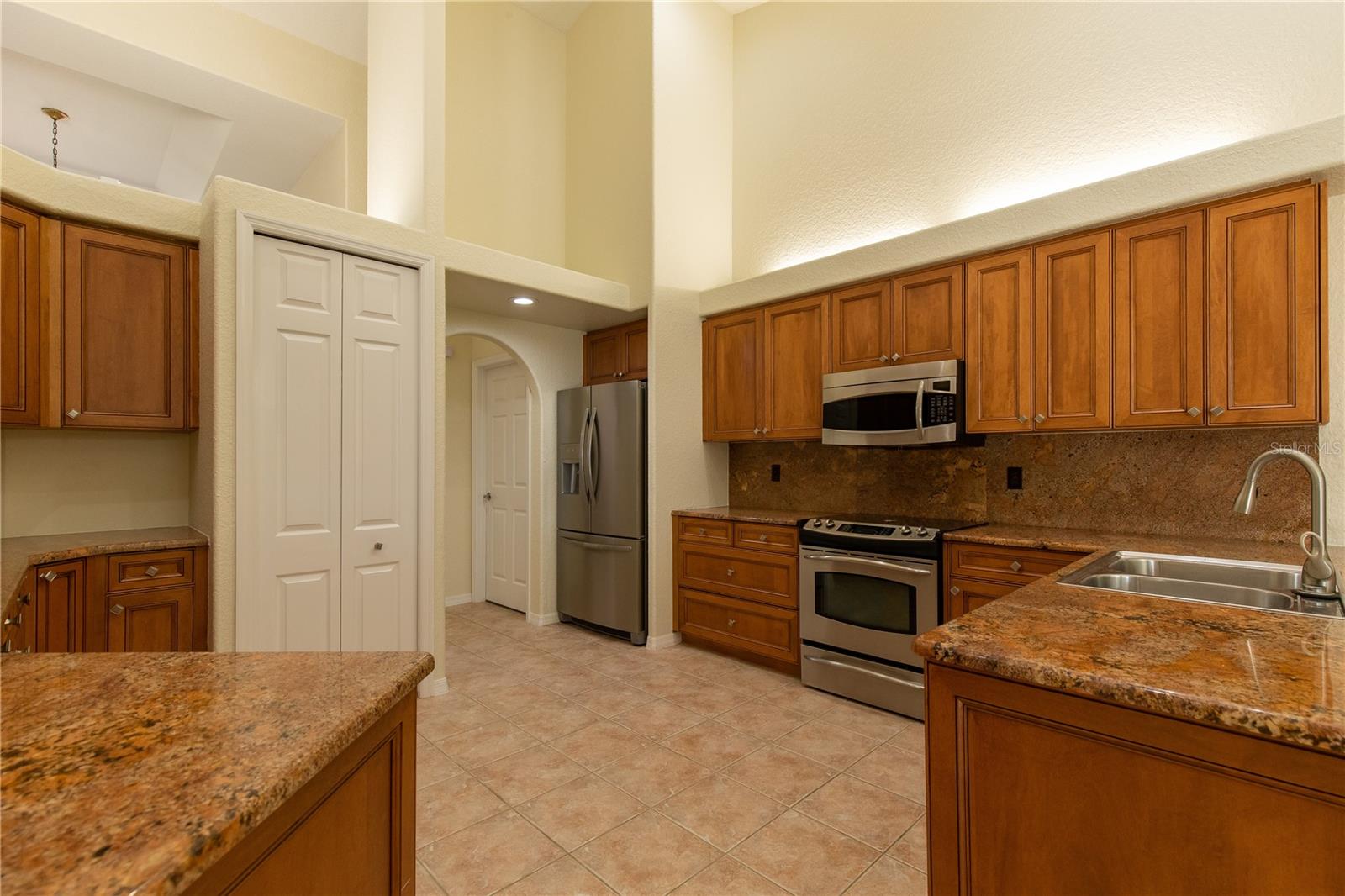 8437 EAGLE PRESERVE WAY — photo 30