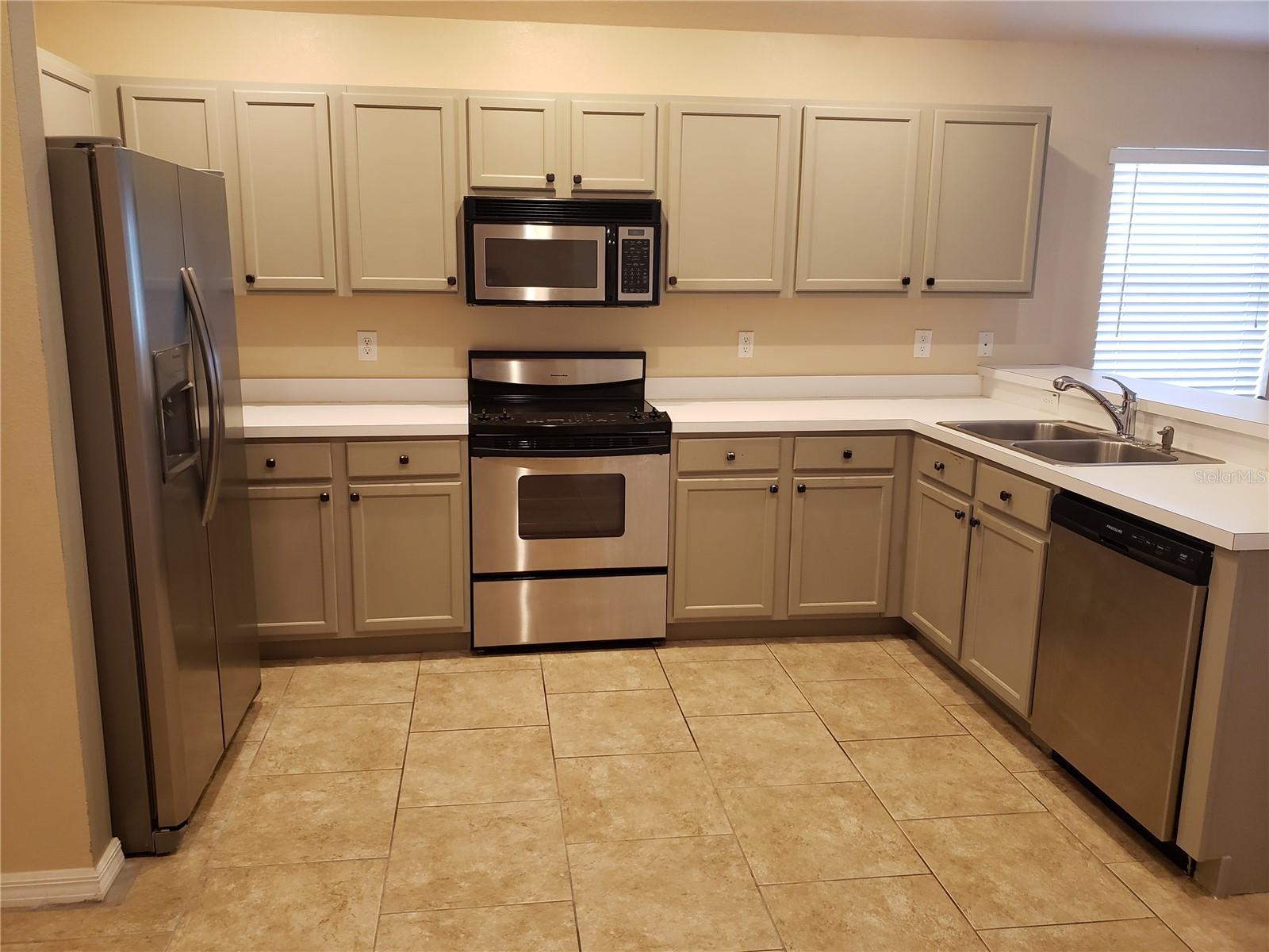 31316 TRIBOROUGH DR — photo 4