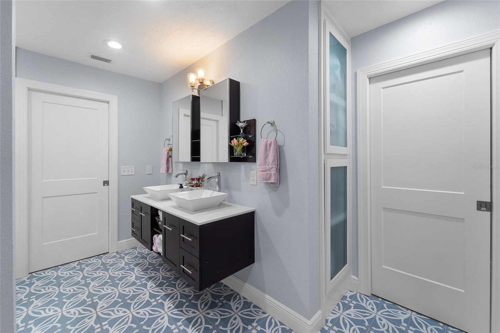 771 INDIAN BEACH CIR — photo 30