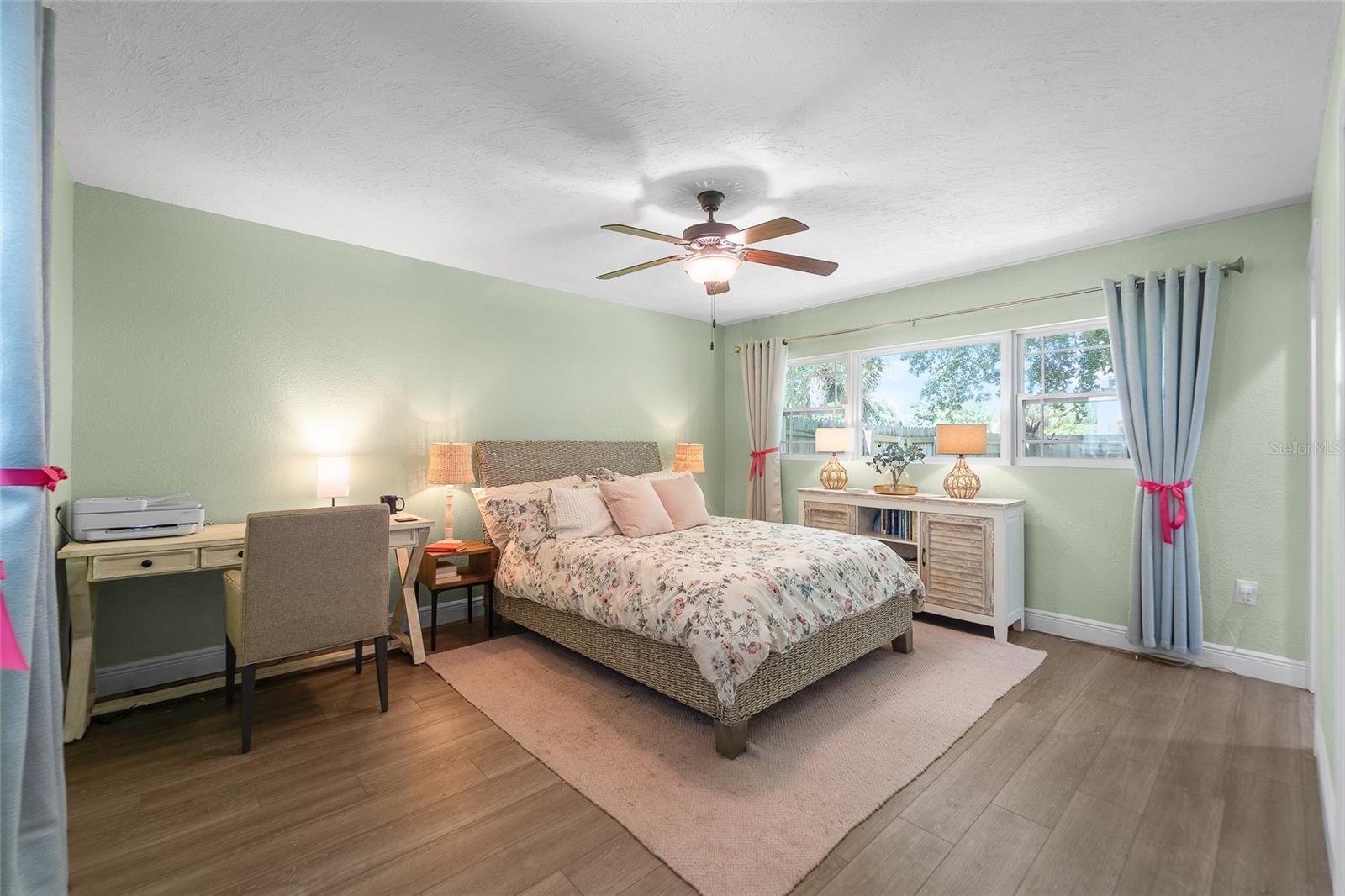 771 INDIAN BEACH CIR — photo 27