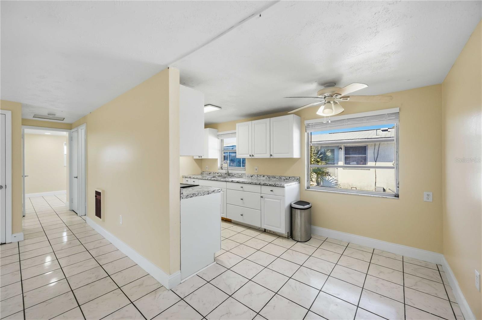 20 W COWLES ST — photo 9