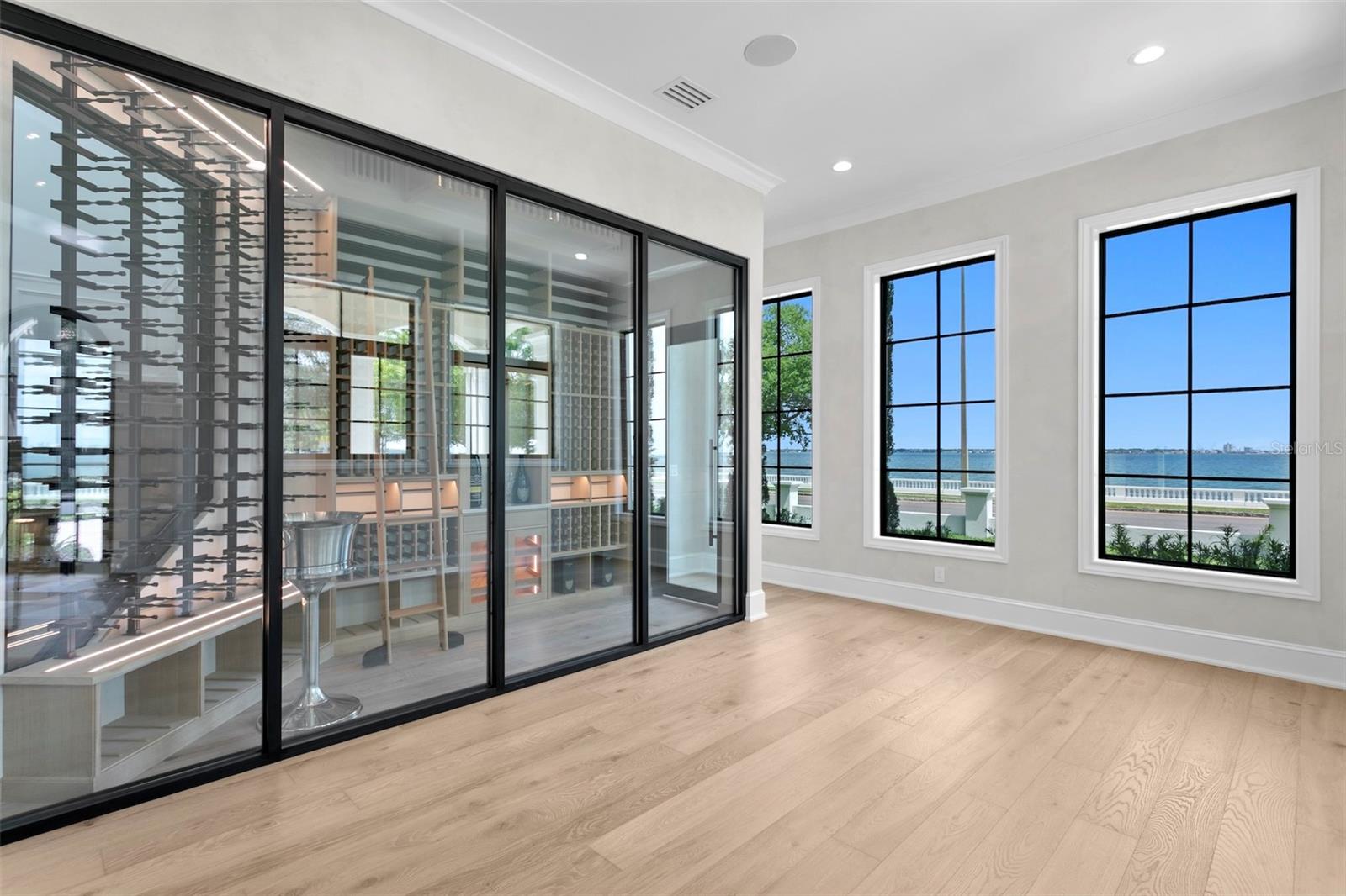 3907 BAYSHORE BLVD — photo 81