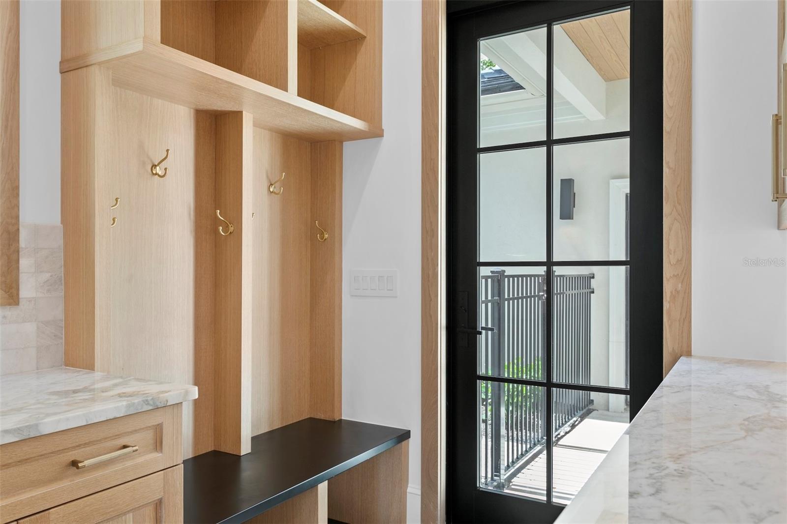 3907 BAYSHORE BLVD — photo 33
