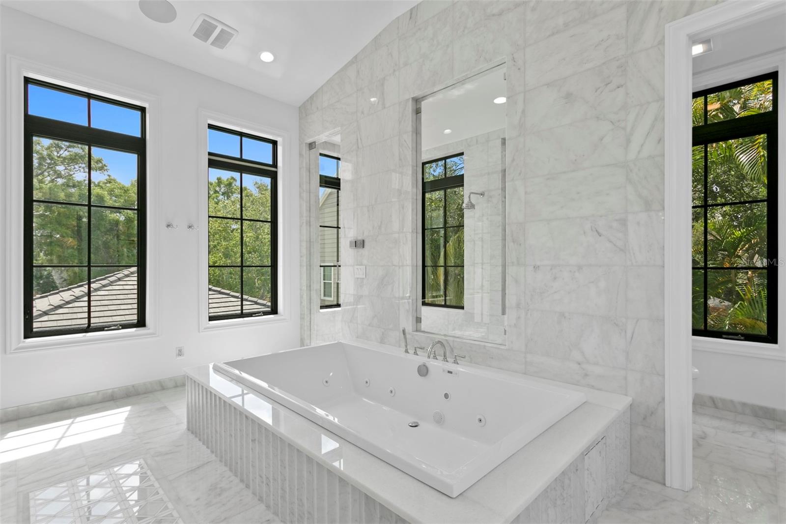 3907 BAYSHORE BLVD — photo 52