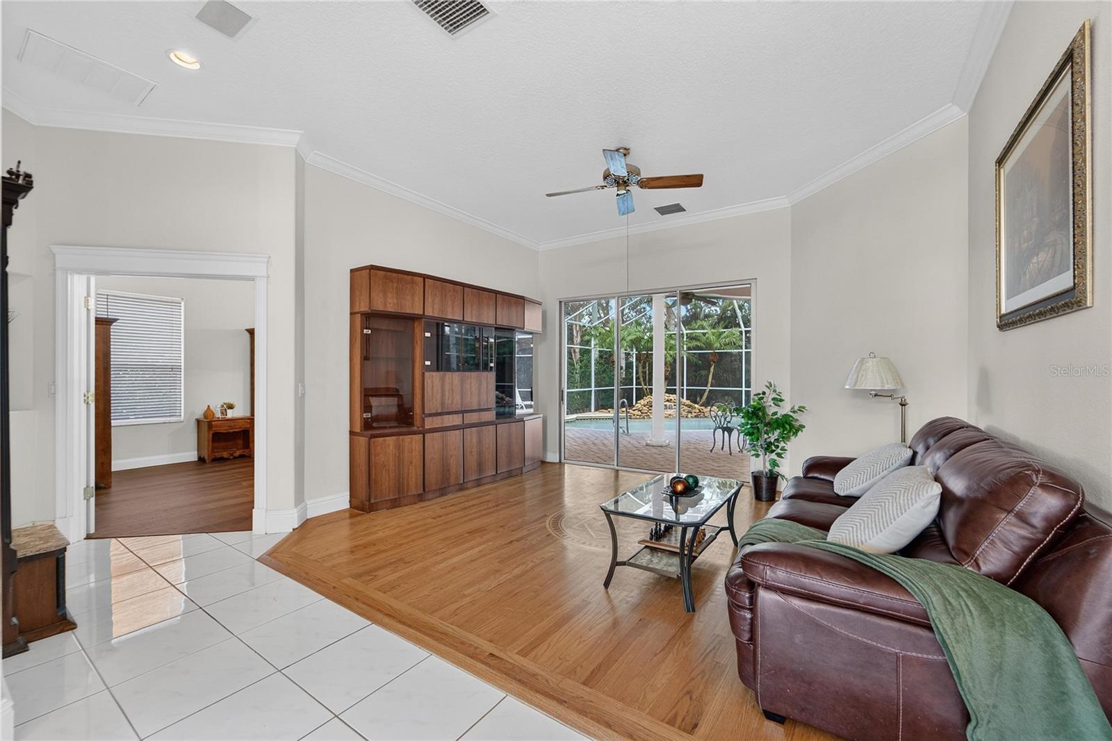 8929 GARNER CT — photo 12