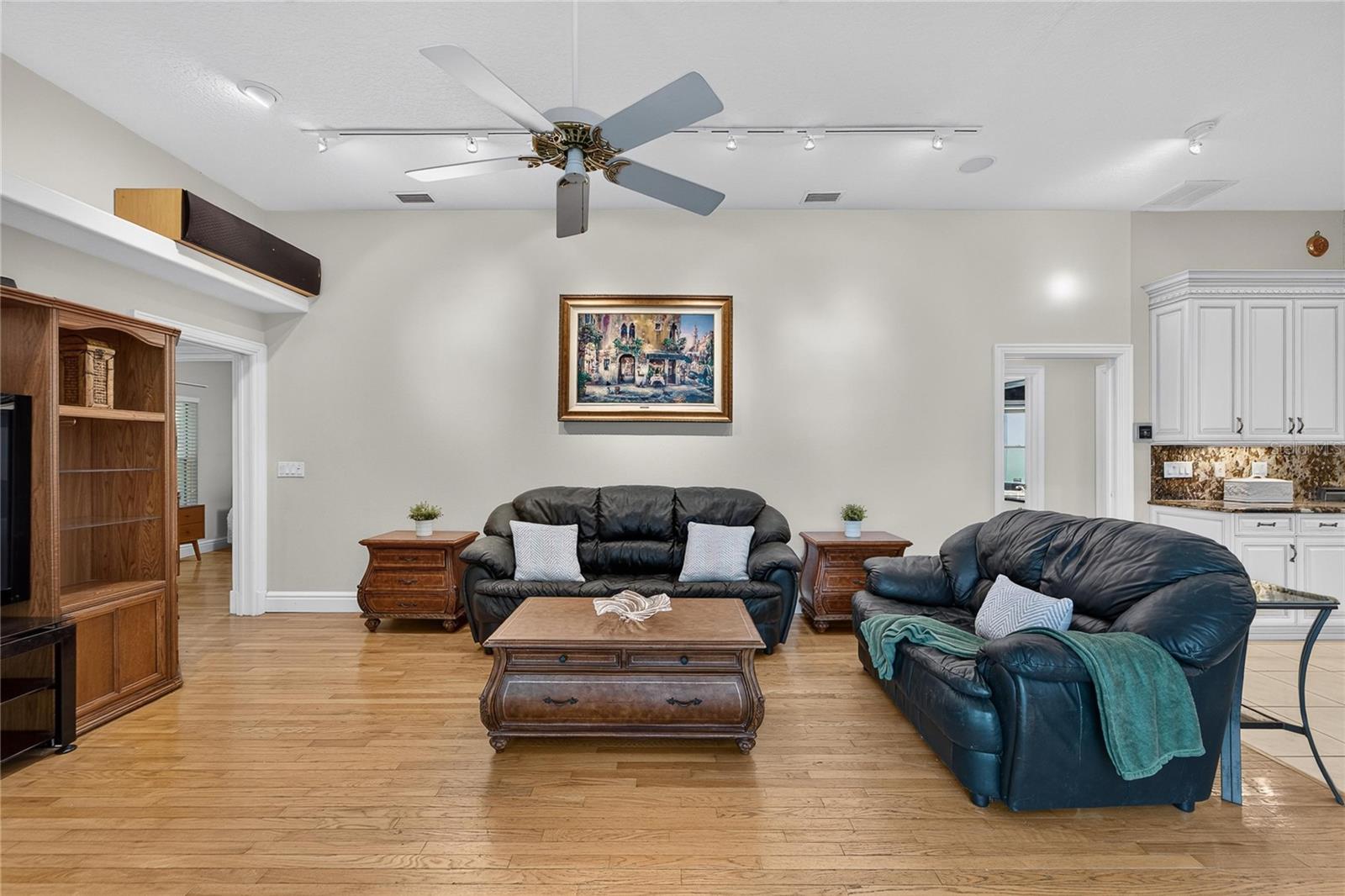 8929 GARNER CT — photo 40