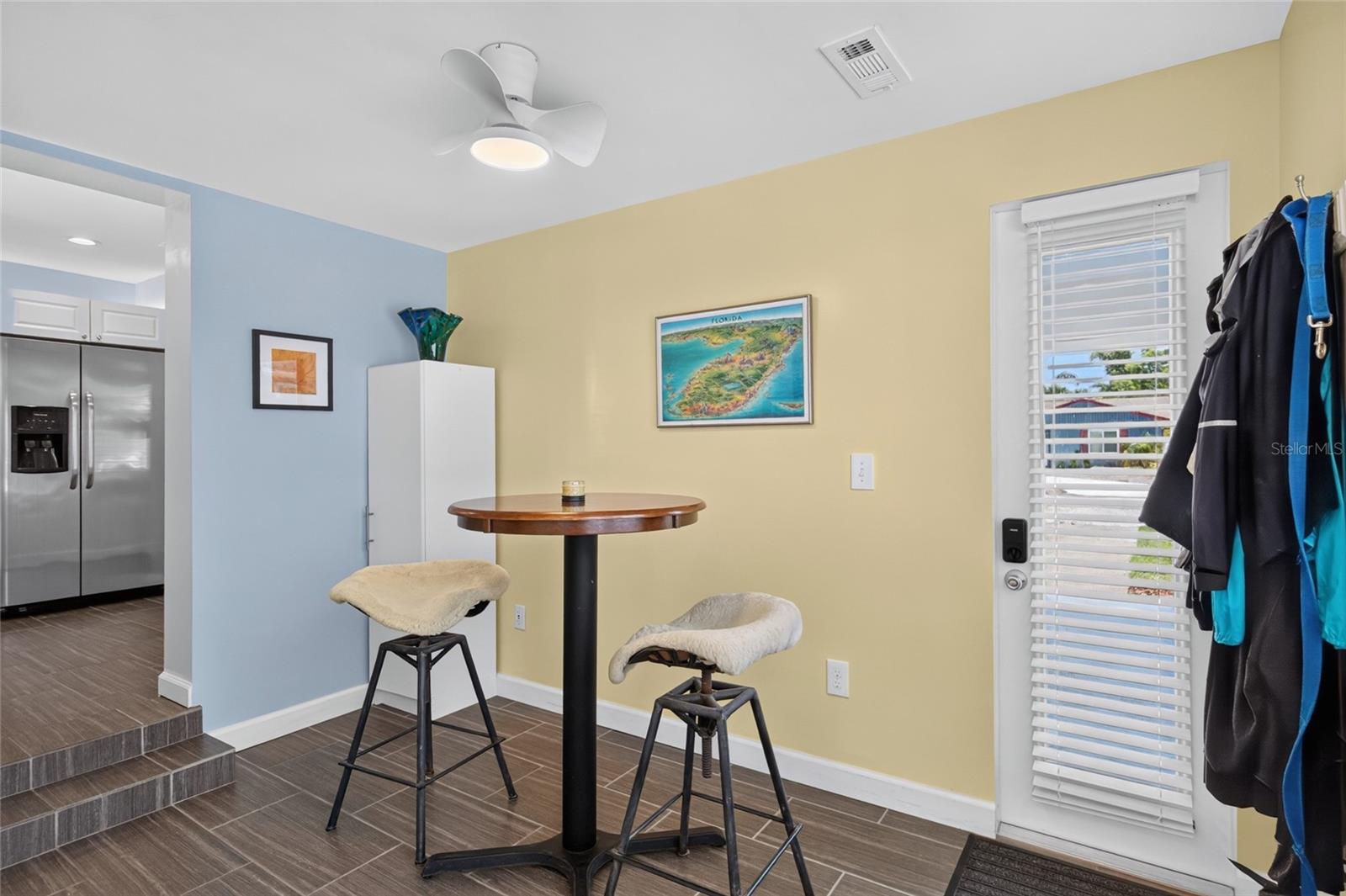 1420 GRAY ST S — photo 14