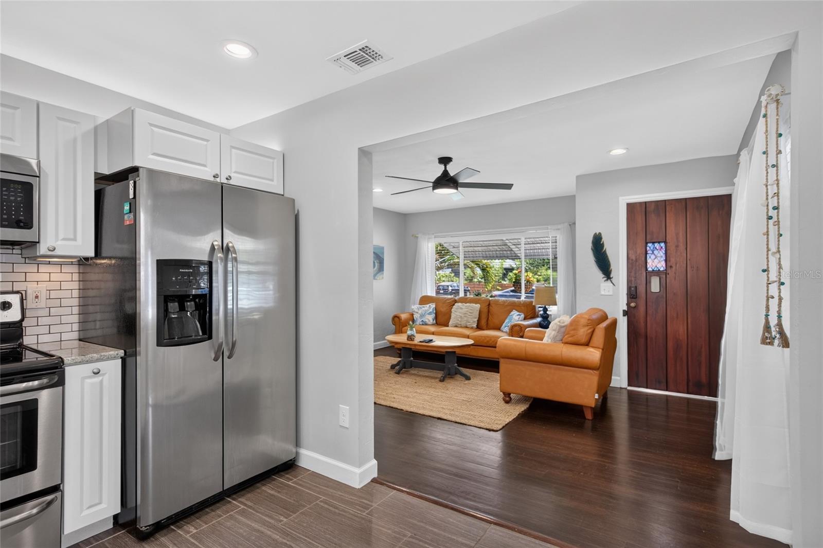 1420 GRAY ST S — photo 12