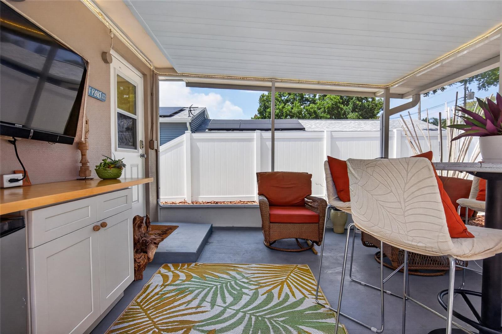 1420 GRAY ST S — photo 31