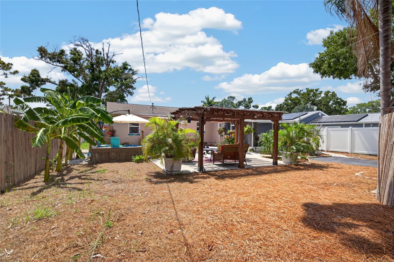 1420 GRAY ST S — photo 39