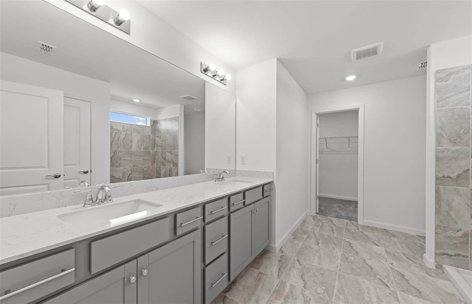 10811 SUN DROP DR — photo 33