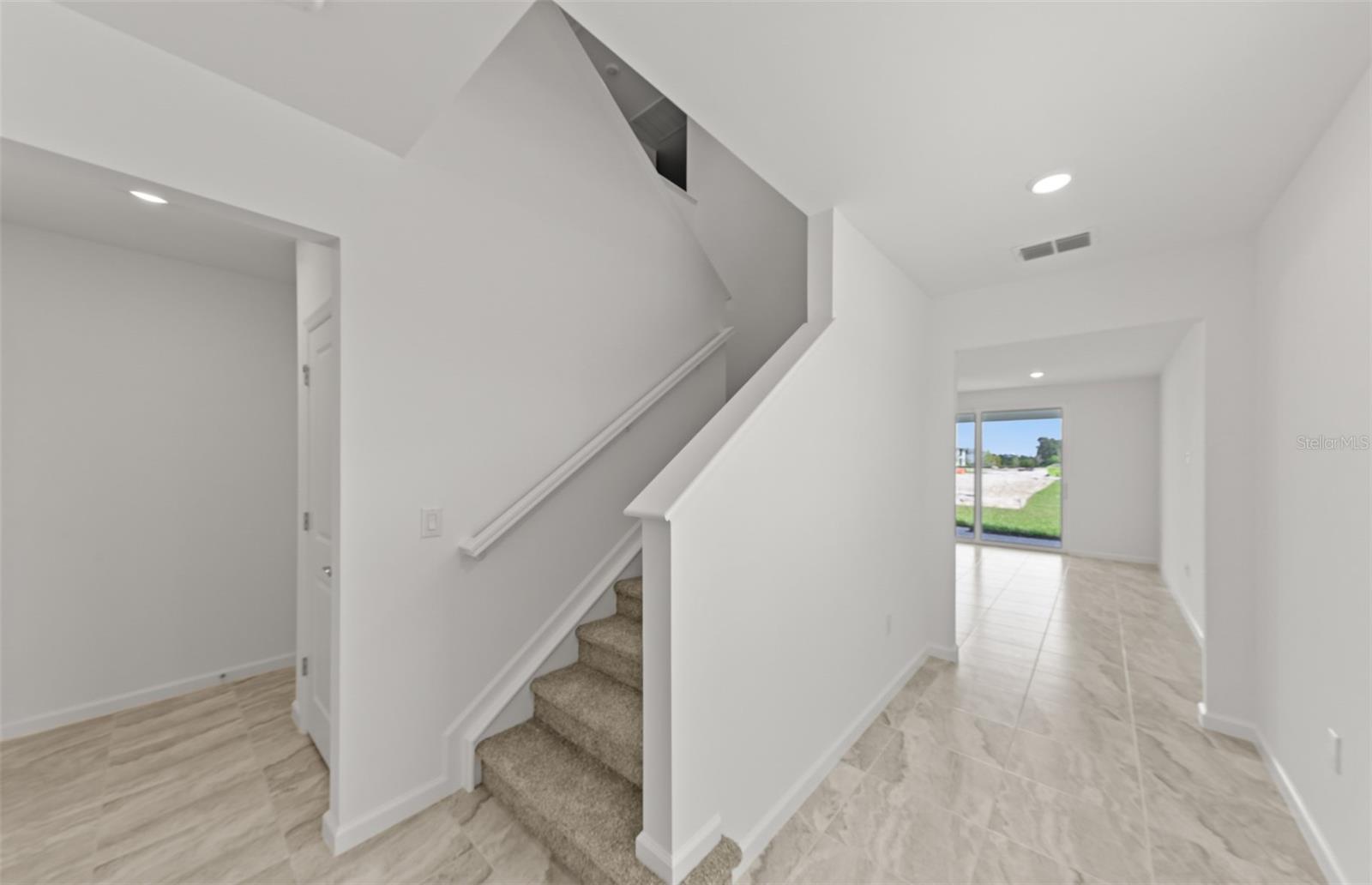 10811 SUN DROP DR — photo 4