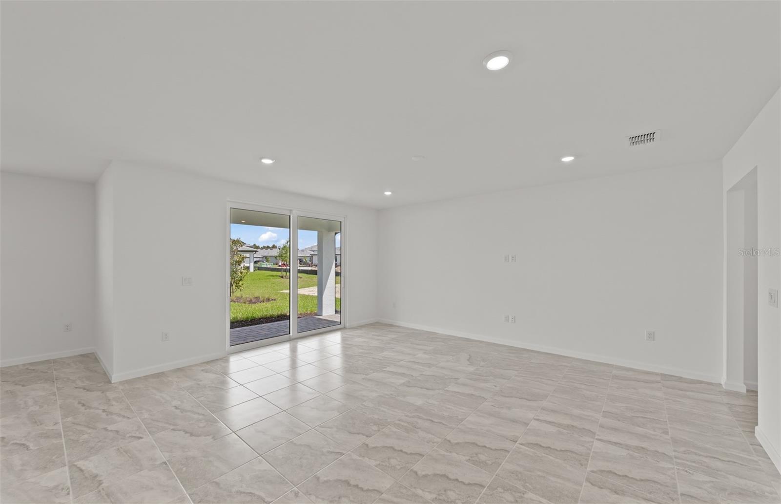 10811 SUN DROP DR — photo 28