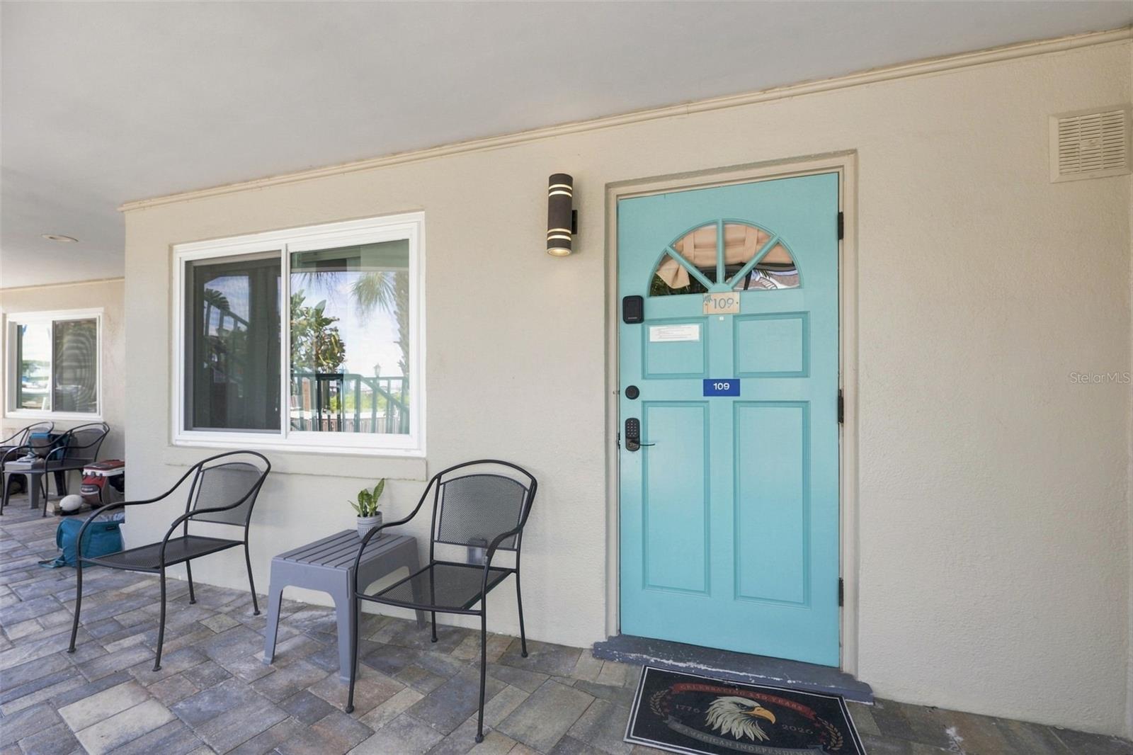 673 BAY ESPLANADE #109 — photo 3