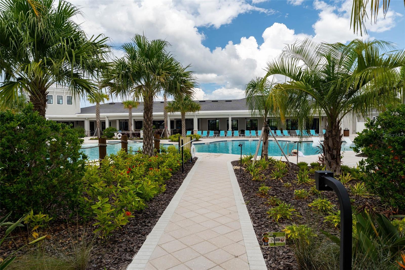 12592 LILY QUARTZ LOOP — photo 63
