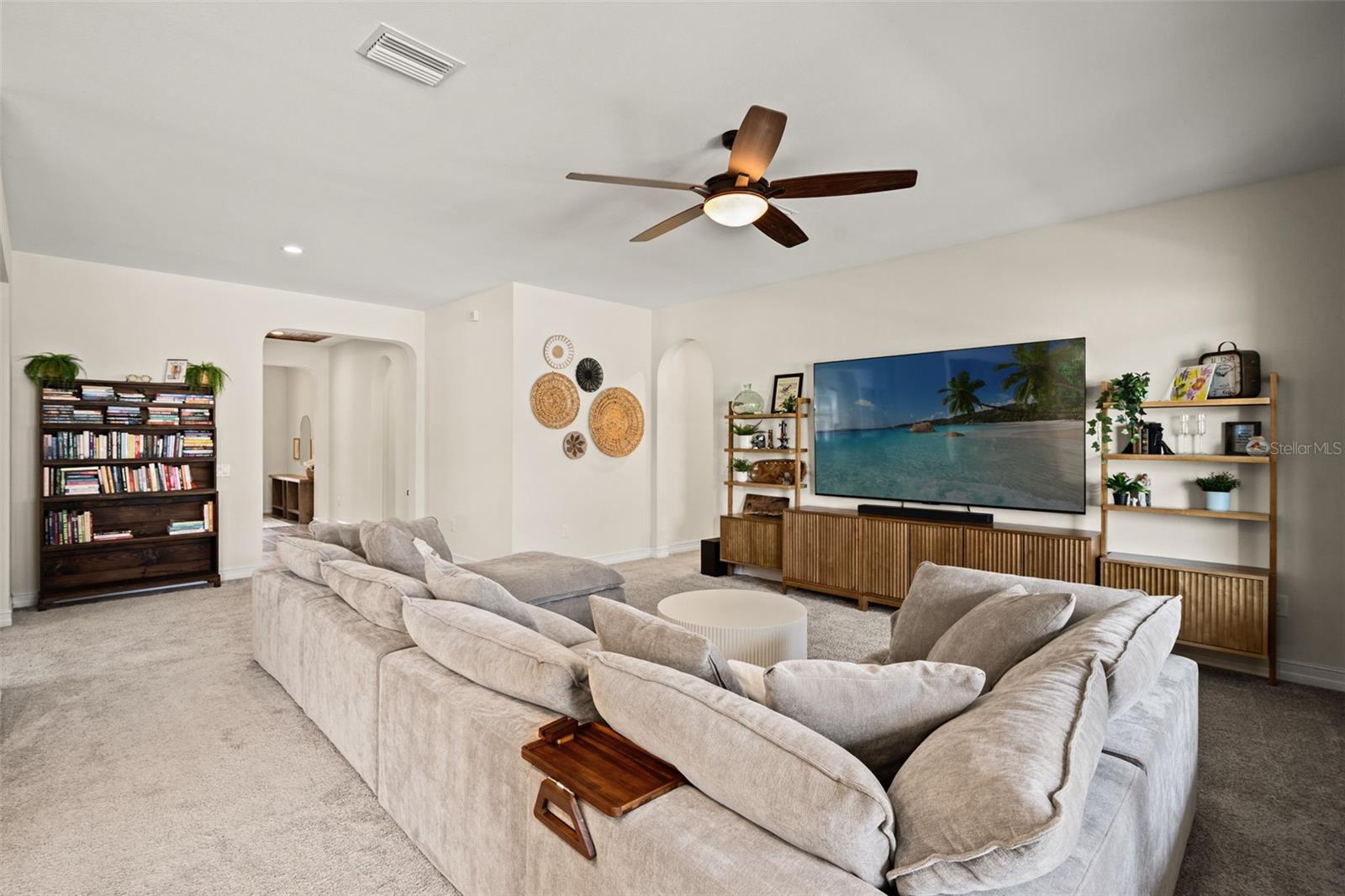 1723 WHITEWILLOW DR — photo 44