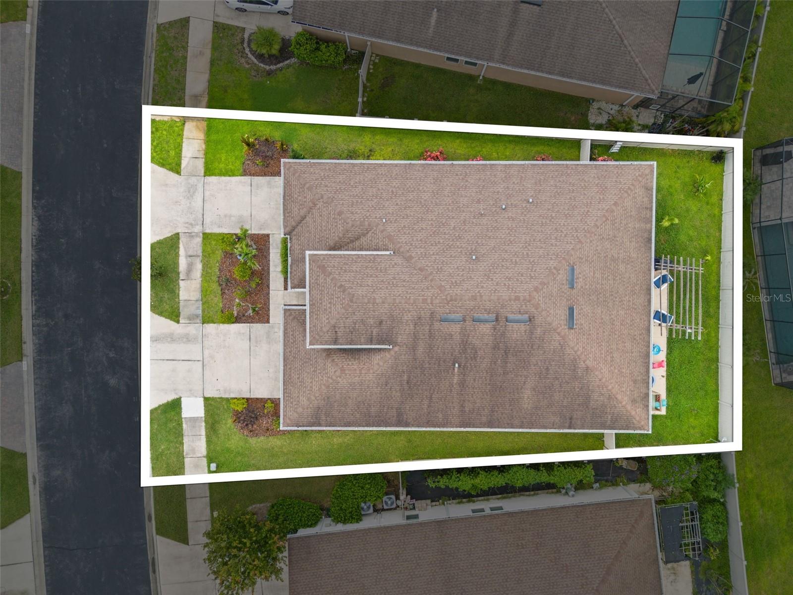 1723 WHITEWILLOW DR — photo 56