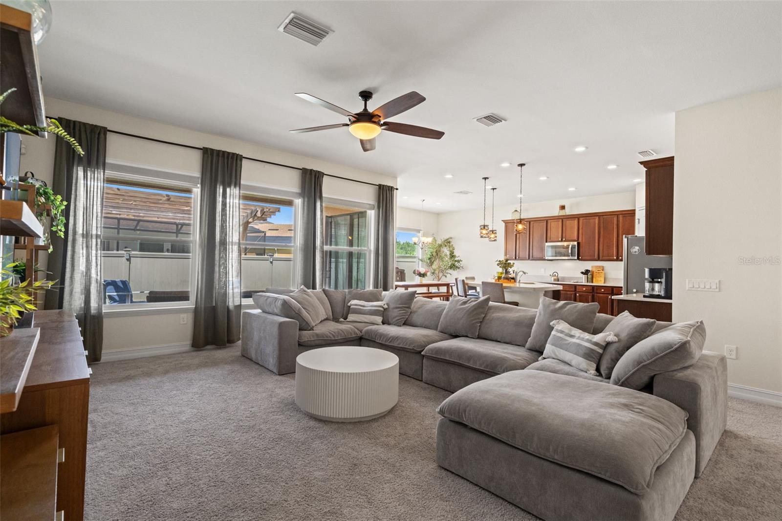 1723 WHITEWILLOW DR — photo 49