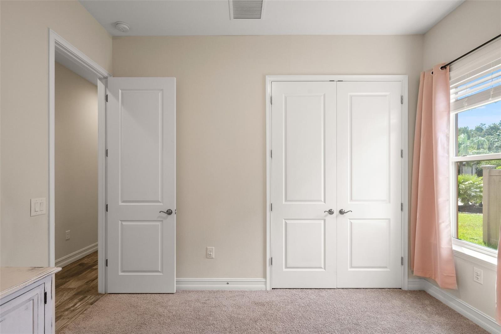 1723 WHITEWILLOW DR — photo 31